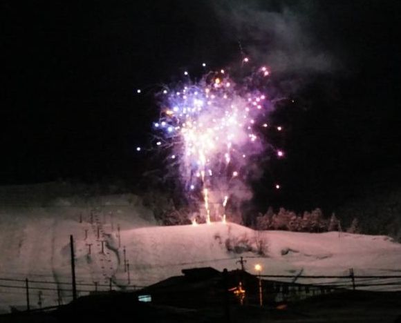 558115_423688681053233_1925674225_n